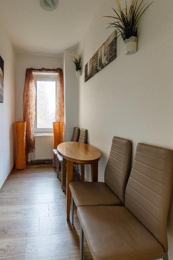 Gemütliche Monteurwohnung In Gohlis-süd *