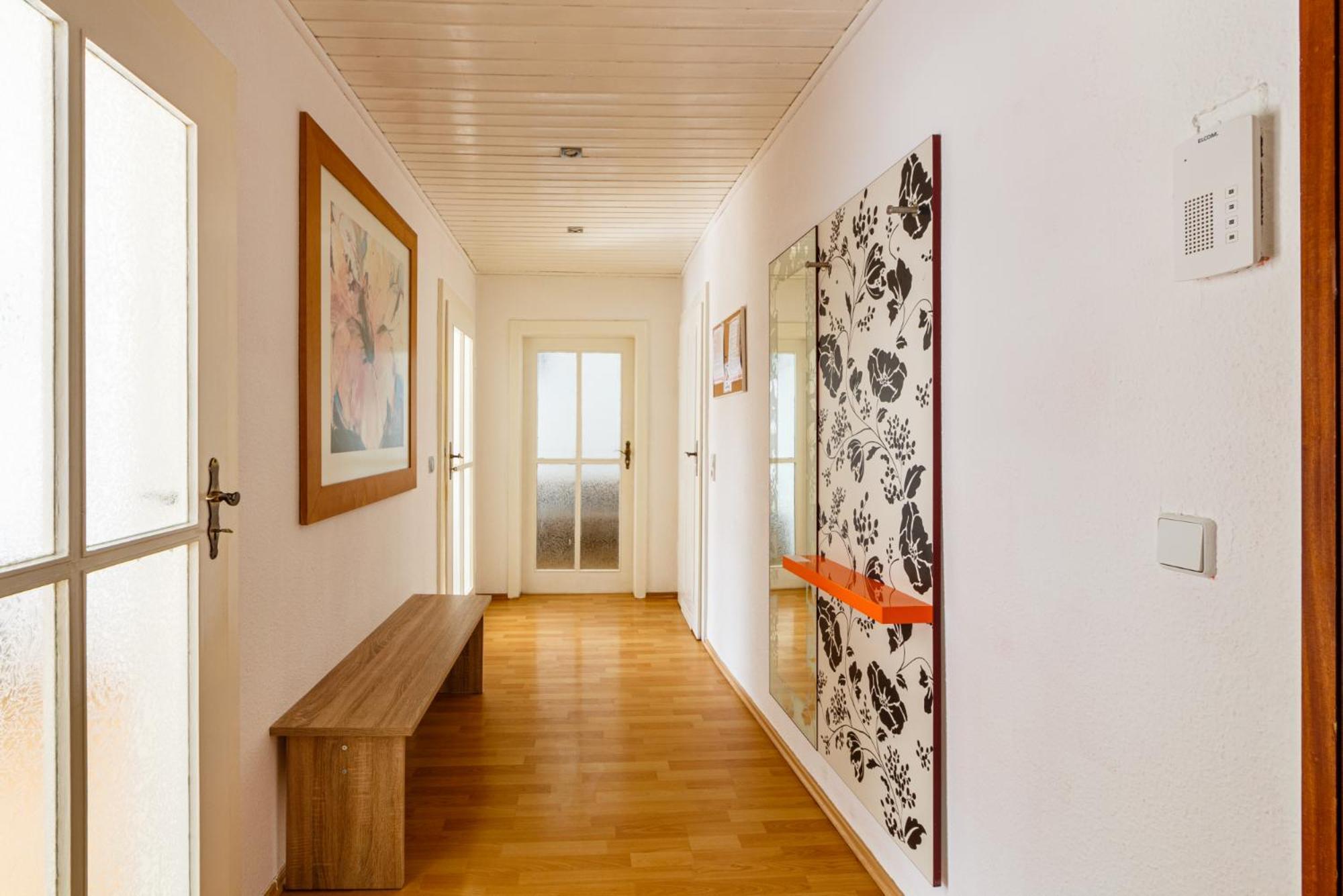 Gemütliche Monteurwohnung In Gohlis-süd Apartment *
